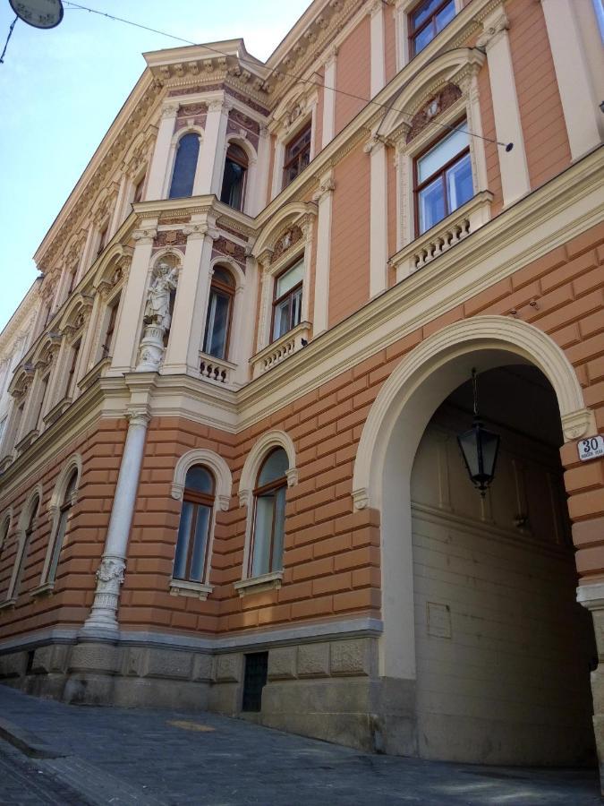 Upper Town Apartment Radiceva Zagreb Ngoại thất bức ảnh
